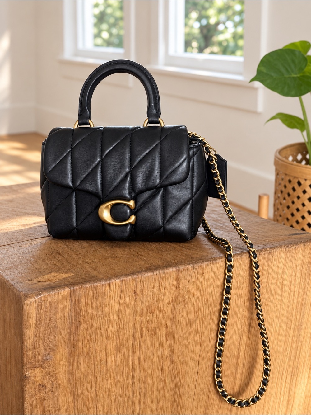 NWOT Coach Tabby Top Handle Bag Quilted - Crossbody black
